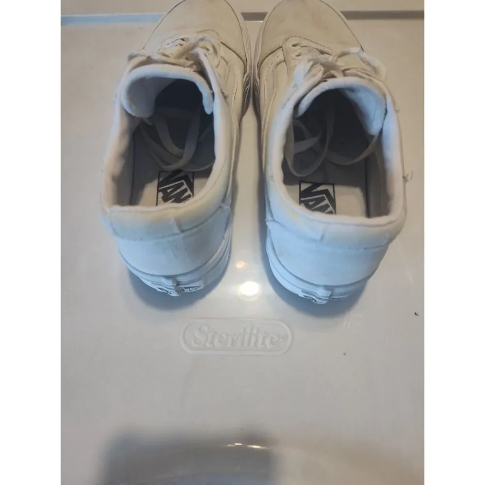 Vans product pair